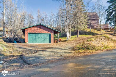 18017 Sanctuary Dr Eagle River-small-005