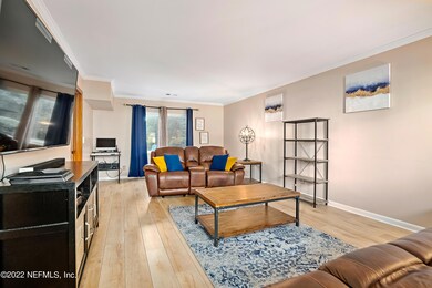 4328 Dazet Ct, Jacksonville, FL 32210 - photo 5