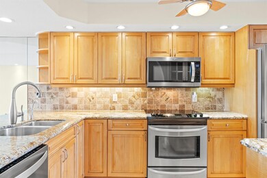 The Yacht & Racquet Club unit 603-G, Boca Raton, FL 33431 - photo 6