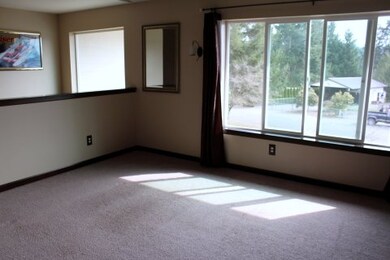 13414 Cedar Ct E, Bonney Lake, WA 98391 - photo 6