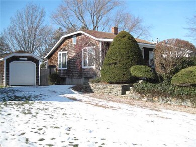 114 Islington Ave, Portsmouth, RI 02871 - photo 3