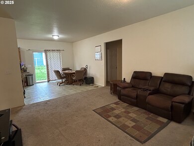 Living Room/Dining Room
