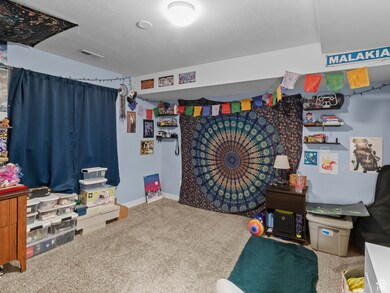 3043 Arthurs Ct, Salt Lake City, UT 84120 - photo 5