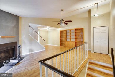 10507 Stonington Ln, Manassas, VA 20109 - photo 6