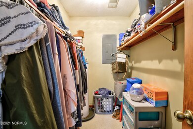 Unit 24 F _00110827