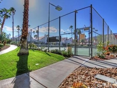 73340 Shadow Mountain Dr unit 44, Palm Desert, CA 92260 - photo 6