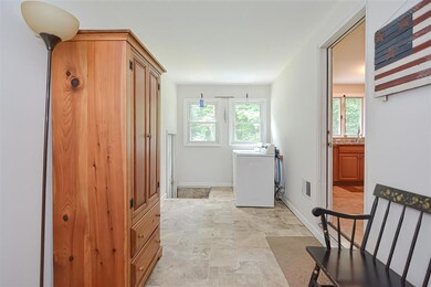 17 Henderson Cir, Salem, NH 03079 - photo 7