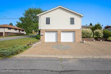 306 Walsh St, Scranton, PA 18505 - photo 4