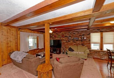 921 Vischer Ave, Schenectady, NY 12306 - photo 4