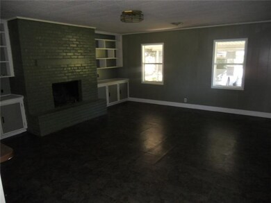 Den/Family/Great Room.