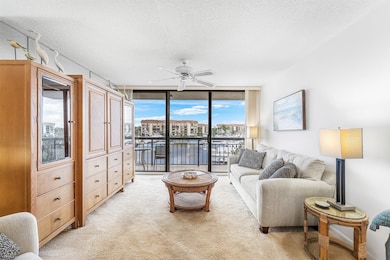 2501 Marina Isle Way unit 3040, Jupiter, FL 33477 - photo 4