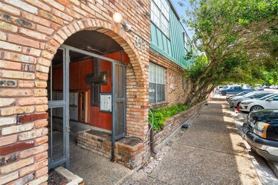 311 E 31st St unit 107, Austin, TX 78705 - photo 2