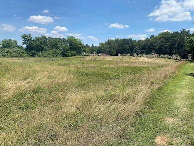 22102 Meadowhurst Cir E, Tomball, TX 77377 - photo 5