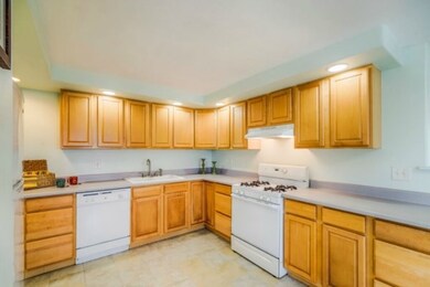 423 Hilinai St, Hilo, HI 96720 - photo 7