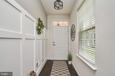 7945 Turtle Creek Cir, Gainesville, VA 20155 - photo 4