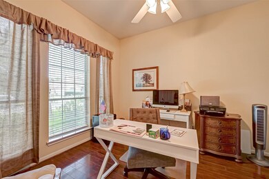 15810 Swandale Ln, Houston, TX 77095 - photo 6