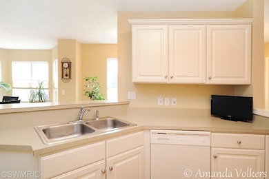 784 Stevenspoint SE, Byron Center, MI 49315 - photo 6