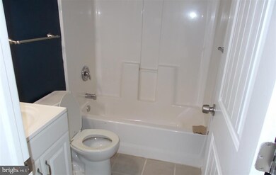 306 Mardo Ave, Halethorpe, MD 21227 - photo 4