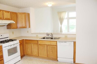 EAT IN KITCHEN