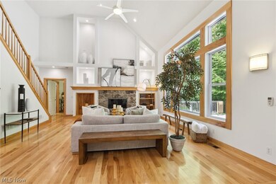 820 Cascades Dr, Aurora, OH 44202 - photo 4