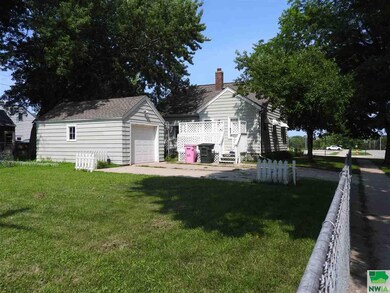 Nice level yard with room for a garden