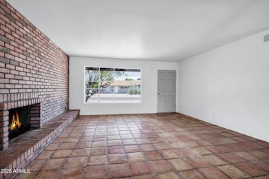 8002 E Whitton Ave-6