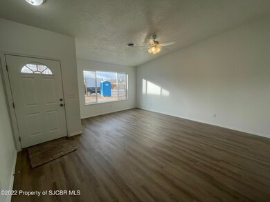 509 Ginger St, Bloomfield, NM 87413 - photo 6