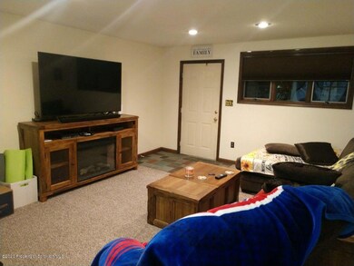 628 Main St, Moosic, PA 18507 - photo 2