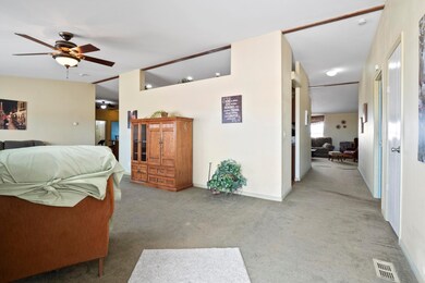 5543 Holiday Ave, Rosamond, CA 93560 - photo 3