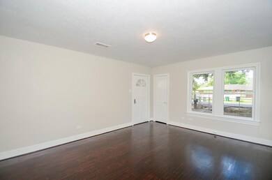 8271 Grafton St, Houston, TX 77017 - photo 7