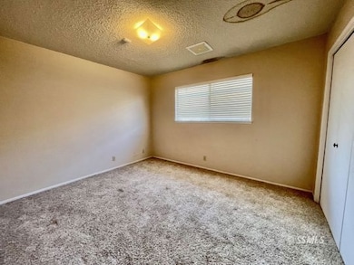 228 S Greenlawn St, Ridgecrest, CA 93555 - photo 6