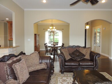 12223 Montel, Helotes, TX 78023 - photo 5