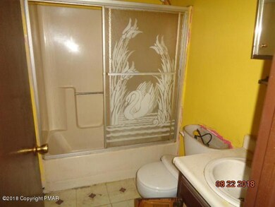 9710 Vermont Terrace, Tobyhanna, PA 18466 - photo 4