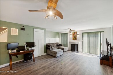 92_Rita_Ln_Jackson_Township_NJ_08527_USA