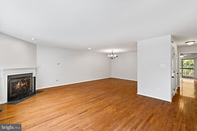 203 Princeton Cir unit 203, Newtown Square, PA 19073 - photo 6