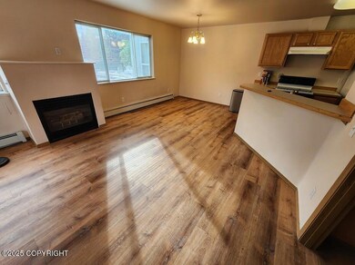 890 E 75th Ct unit B, Anchorage, AK 99518 - photo 5