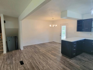 Kitchen/dining