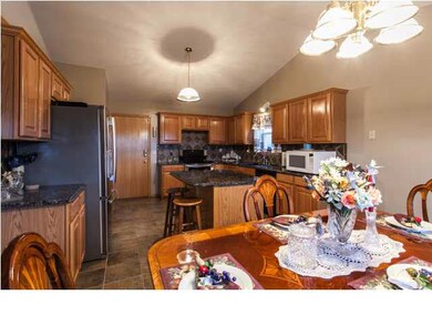 Fully Applianced Kitchen