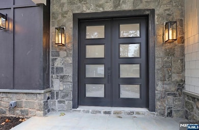 308 Spring Ln, Haworth, NJ 07641 - photo 4