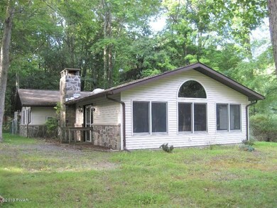 211 Basswood Dr, Hawley, PA 18428 - photo 2