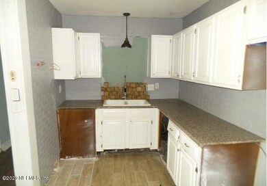 2936 Newell Blvd, Jacksonville, FL 32216 - photo 5