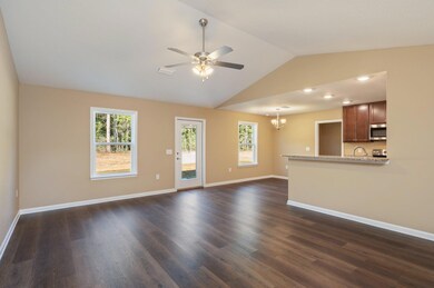 14-web-or-mls-6004 Colton Blaine Crt-10