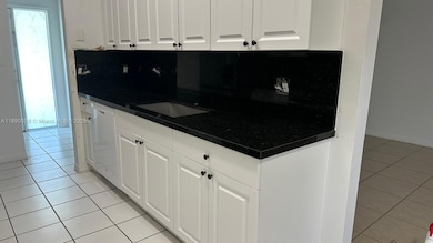 21240 NE 9th Ct unit 1, Miami, FL 33179 - photo 5