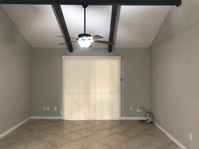 10307 Saber Ct, Houston, TX 77038 - photo 2