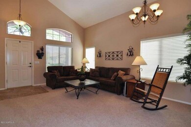 Temple - Living Room-Dining Room
