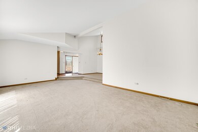 1115 Baythorne Dr unit BLDG54, Flossmoor, IL 60422 - photo 5