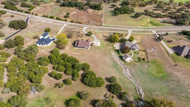 2904 Davis Rd, Granbury, TX 76049 - photo 6