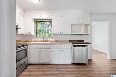 2621 6th St NE, Center Point, AL 35215 - photo 7