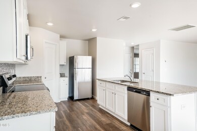 124 Lahinch Dr, Fuquay Varina, NC 27526 - photo 6