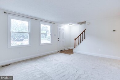6 Dufief Ct, North Potomac, MD 20878 - photo 4